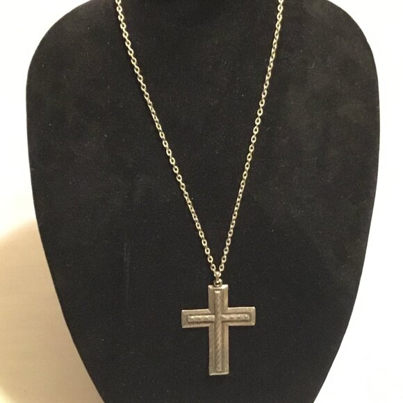Vintage and very large pewter cross necklace marked Tinn Pewter Made In Norway - Picture 9 of 10